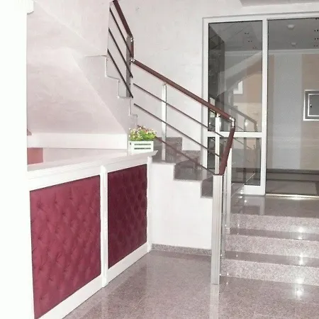Casa Rossa * Napospart